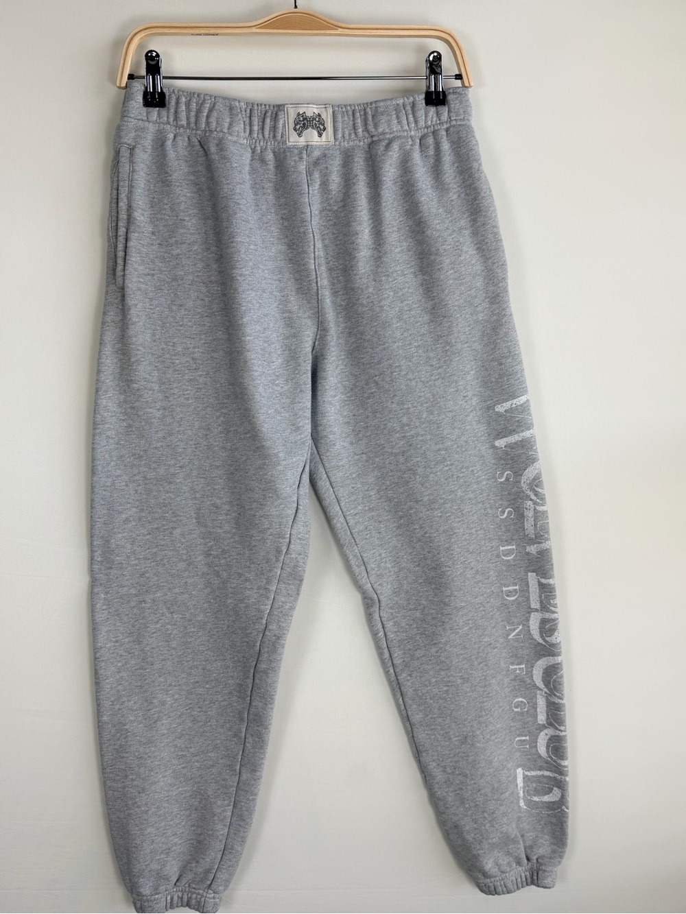 Darc Sport Wolves SDSDNFGU Gray Fleece Jogger Sweatpants Medium